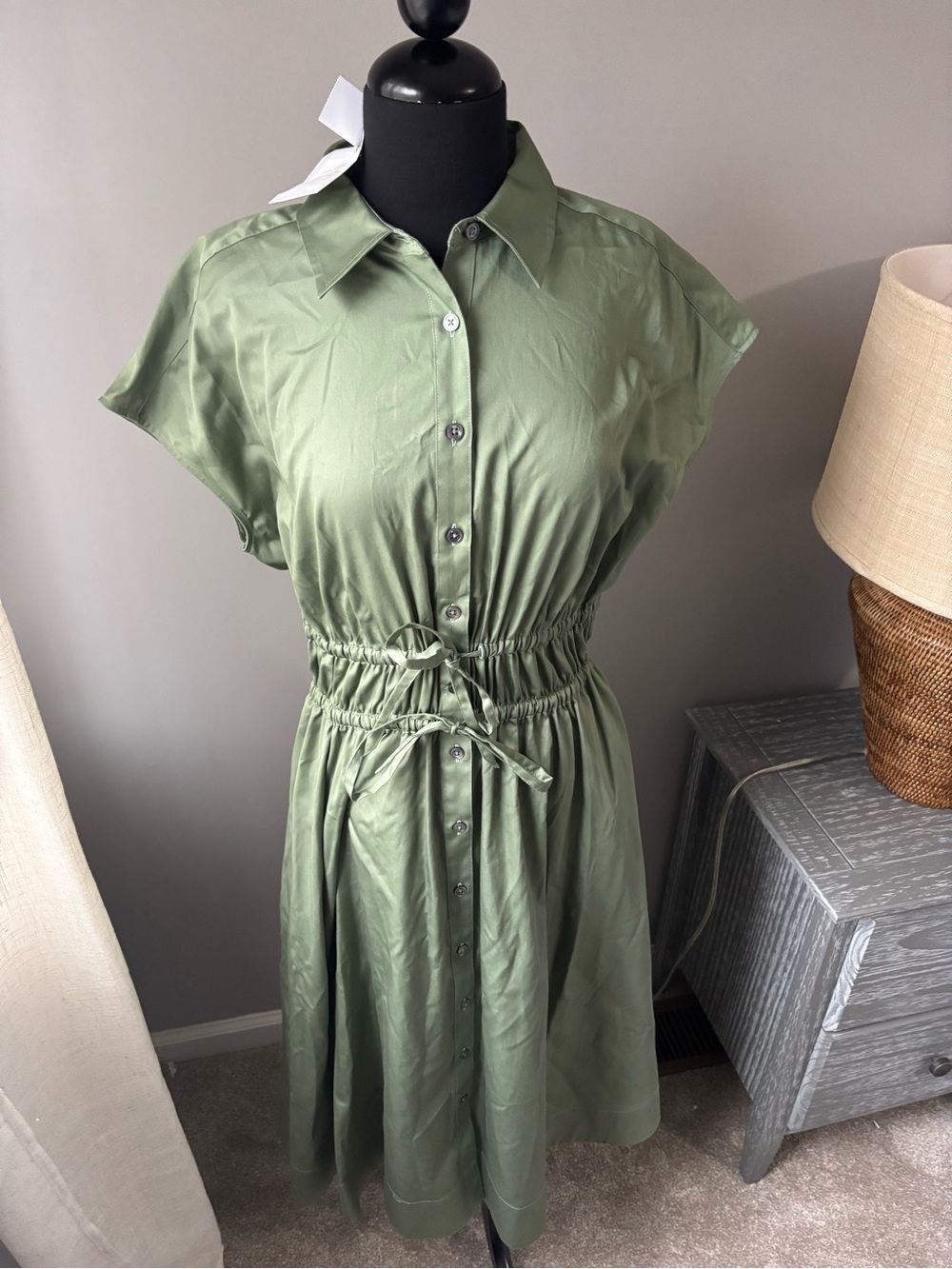 Brooks Brothers Sage Green Button Front Midi Dress ā Medium NWT